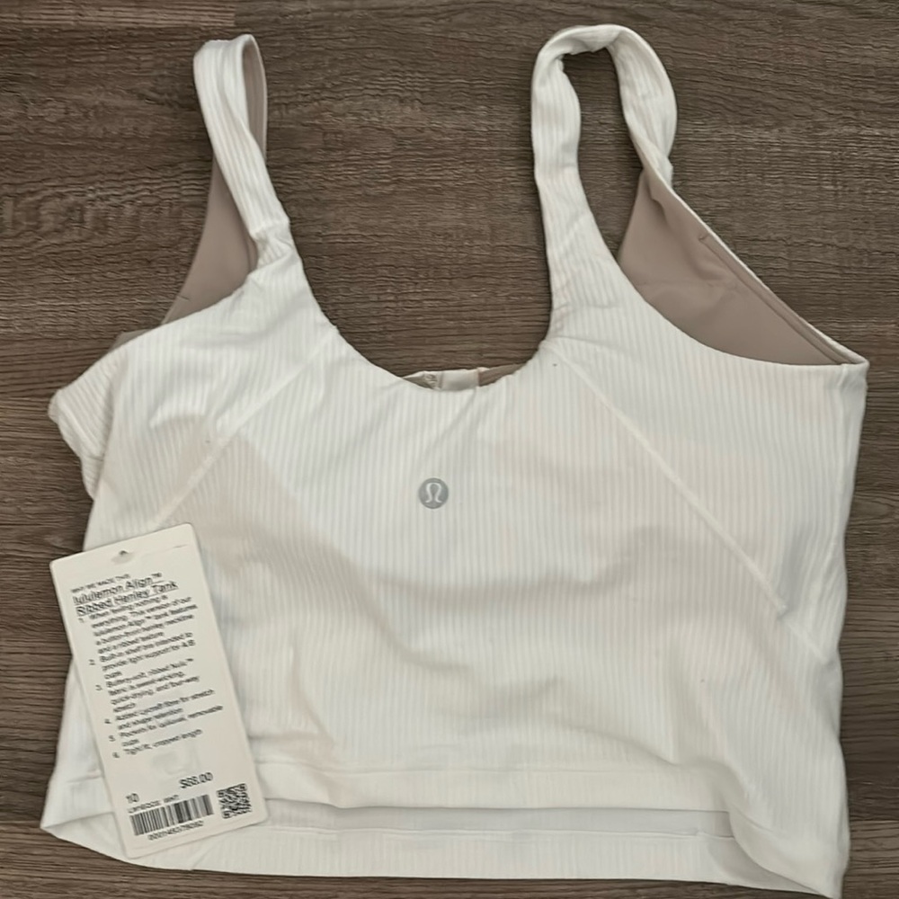 BNWT Lululemon Align ribbed Henley tank white. Size 10 - Picture 2 of 5
